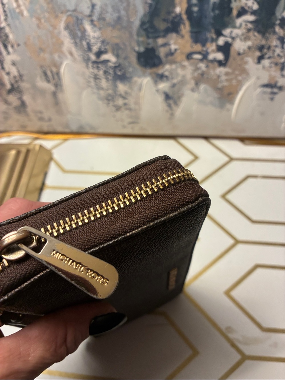 NWOT Michael Kors Dark Brown Logo Zip-Around Wristlet Wallet with Gold Hardware - Picture 5 of 14